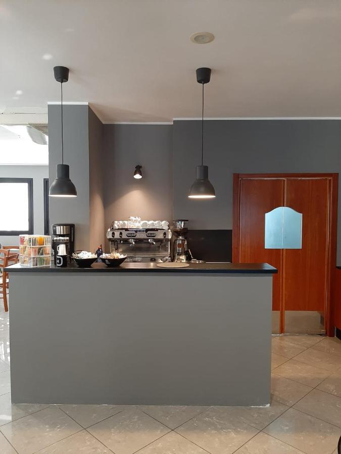 רימיני Hotel Originale By Alehotels מראה חיצוני תמונה