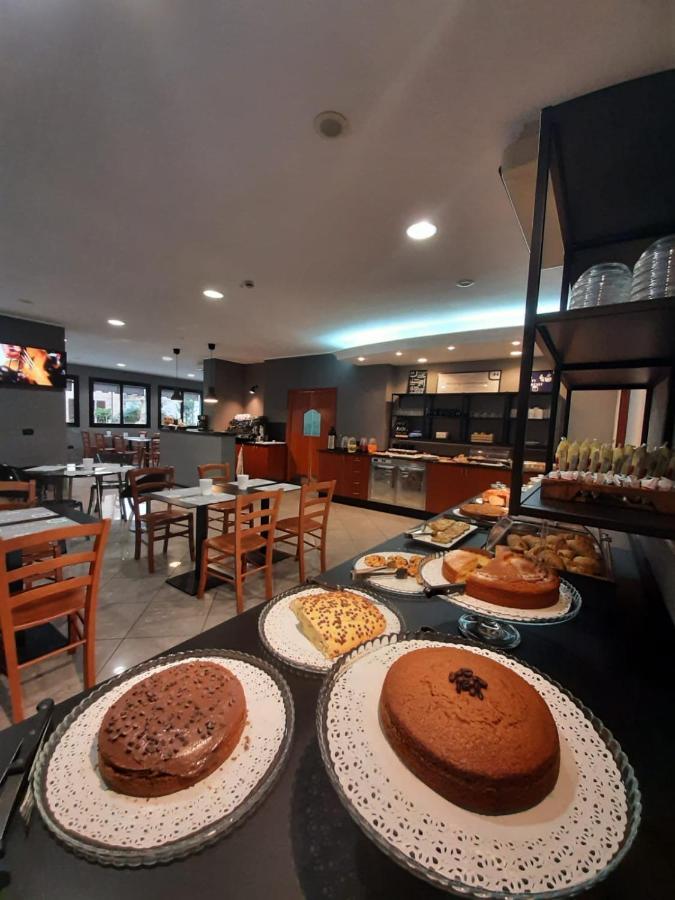 רימיני Hotel Originale By Alehotels מראה חיצוני תמונה