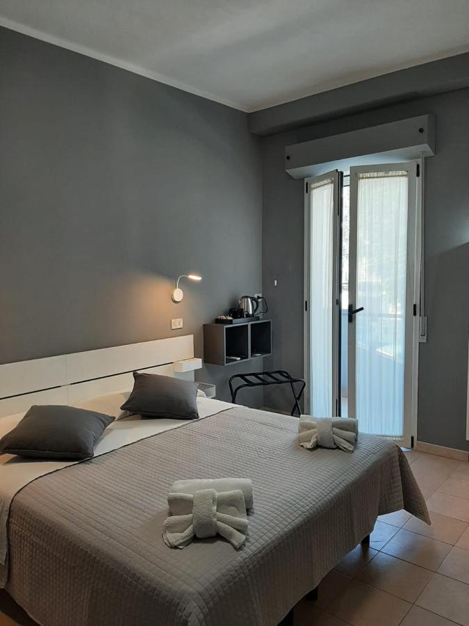 רימיני Hotel Originale By Alehotels מראה חיצוני תמונה